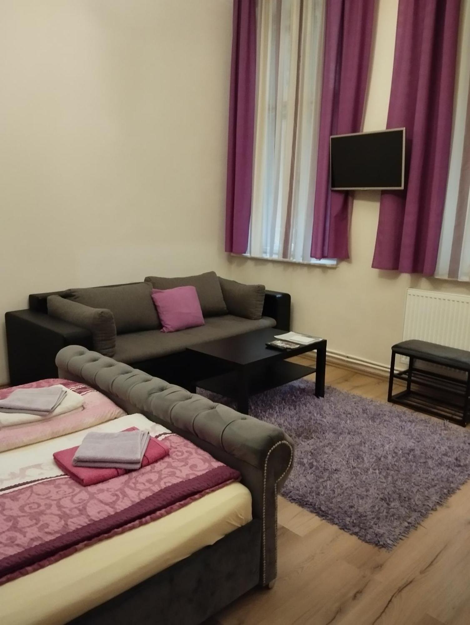 Mandy Apartments Budapest Eksteriør billede